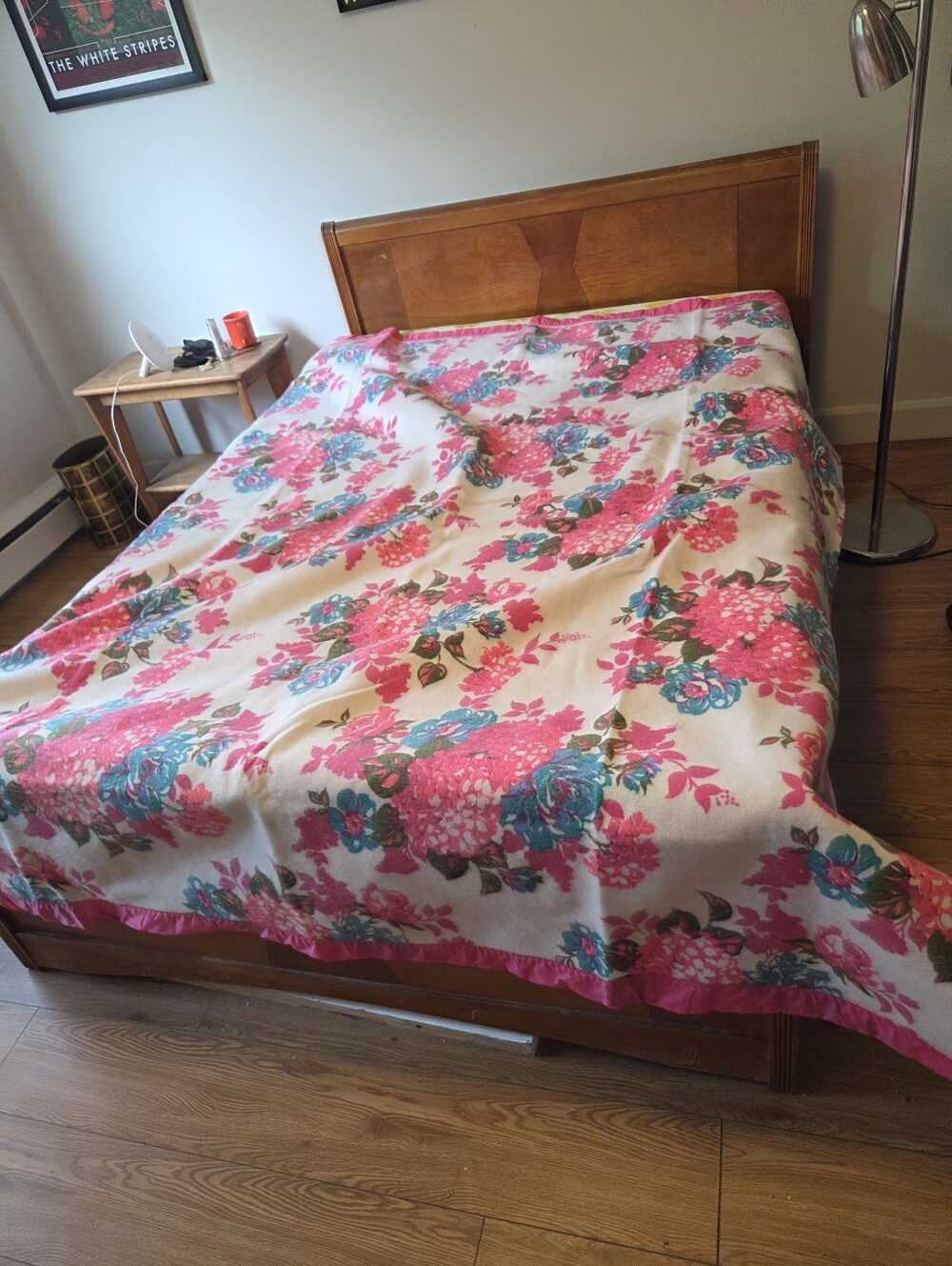 Vintage Floral Blanket Pink Teal Blue Flowers Satin Trim Retro Boho Bedding 71x8